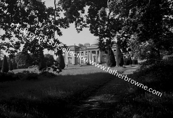 ST MARY'S GARDEN FRONT FROM S.E.WIDE ANGLE